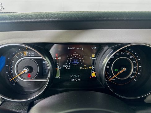 Used 2023 Jeep Gladiator Overland image 23