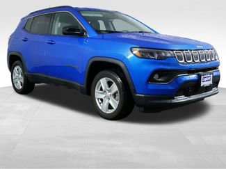 Used 2022 Jeep Compass Latitude video 2