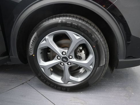 Used 2025 Ford Escape ST-Line FWD image 43