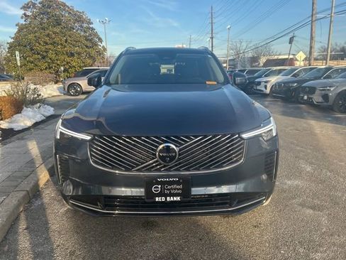 Used 2025 Volvo XC90 B6 Plus image 7