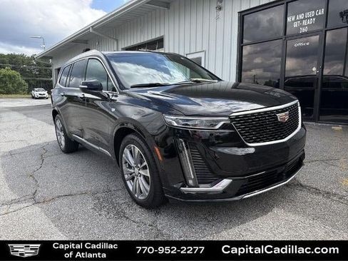 Used 2023 Cadillac XT6 Premium Luxury w/ Technology Package FWD image 1