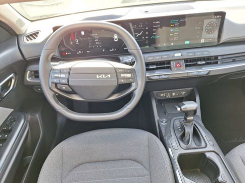 Used 2025 Kia K4 EX FWD image 9