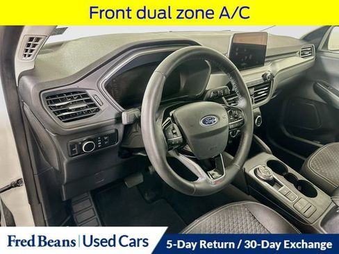 Certified 2023 Ford Escape Active AWD/4WD image 12