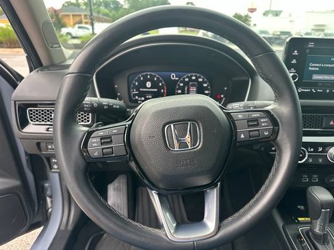 Used 2024 Honda Civic Touring image 12