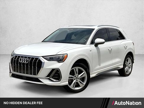 Used 2020 Audi Q3 2.0T Premium w/ Convenience Package AWD/4WD image 1