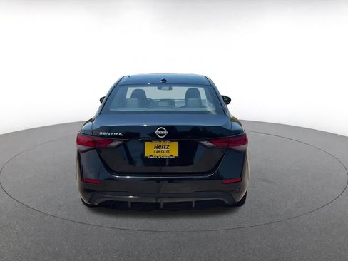 Used 2025 Nissan Sentra SV FWD image 10