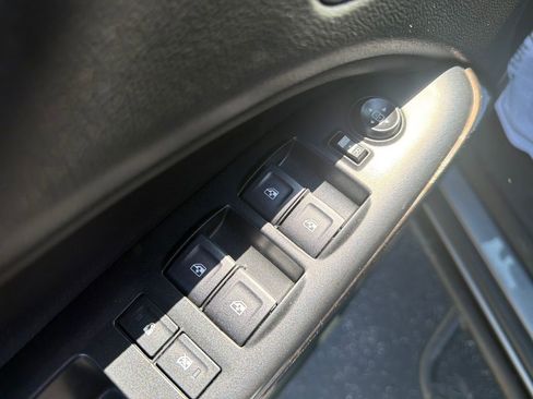 Used 2022 GMC Canyon Elevation w/ Trailering Package AWD/4WD image 13