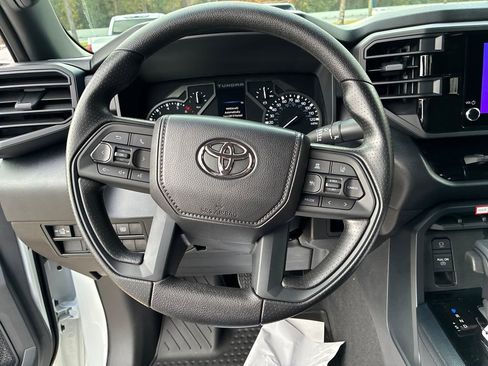 New 2026 Toyota Tundra SR image 19