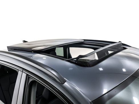 Used 2025 Audi Q6 e-tron Premium w/ Convenience Package image 22