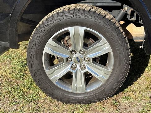 Used 2020 Ford F150 Platinum w/ Equipment Group 701A Luxury AWD/4WD image 7
