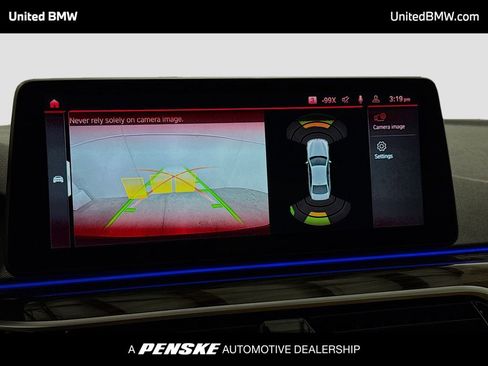 Used 2023 BMW 540i w/ M Sport Package image 9