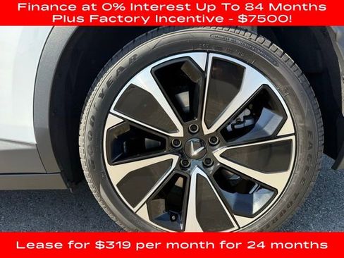 New 2025 VinFast VF 8 Plus image 9