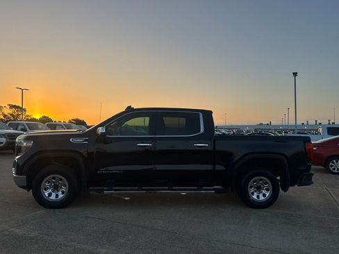 Used 2019 GMC Sierra 1500 SLT RWD image 13