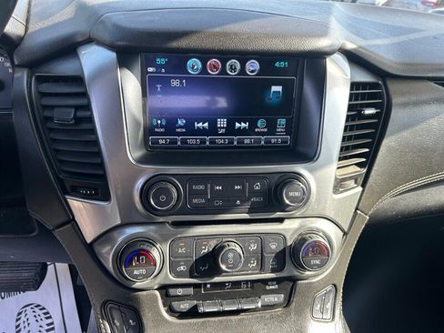 Used 2020 Chevrolet Suburban LT AWD/4WD image 20