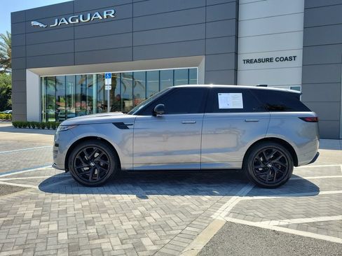 Used 2024 Land Rover Range Rover Sport Dynamic SE AWD/4WD image 2