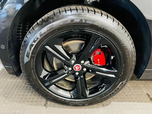 Used 2018 Jaguar F-PACE S AWD/4WD image 8