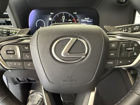 Used 2025 Lexus GX 550 w/ Accessory Package (Z1) AWD/4WD image 21