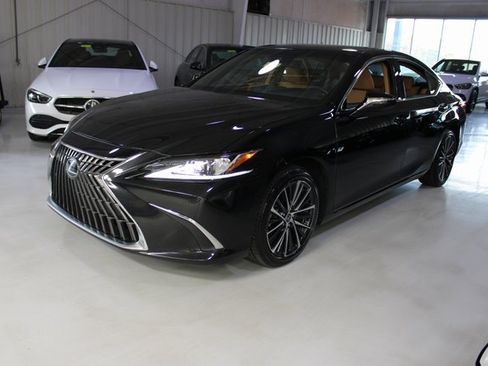Used 2023 Lexus ES 350 w/ Premium Package image 35