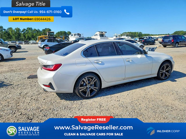 Used 2020 BMW 330i xDrive Sedan w/ Premium Package AWD/4WD image 4