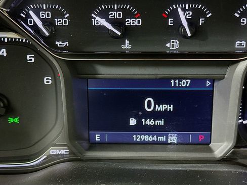 Used 2022 GMC Sierra 1500 SLT image 12