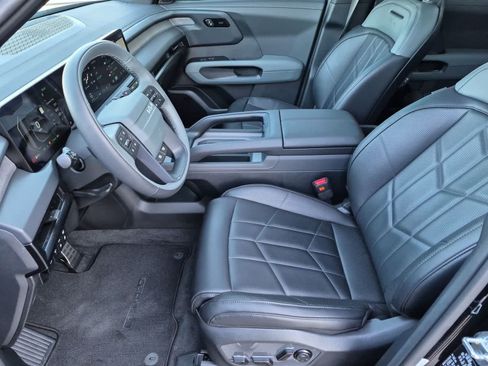 Used 2027 Kia Telluride SX X-Line w/ Towing Package AWD/4WD image 16
