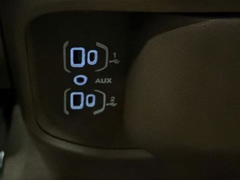 Used 2022 RAM 3500 Laramie AWD/4WD image 33