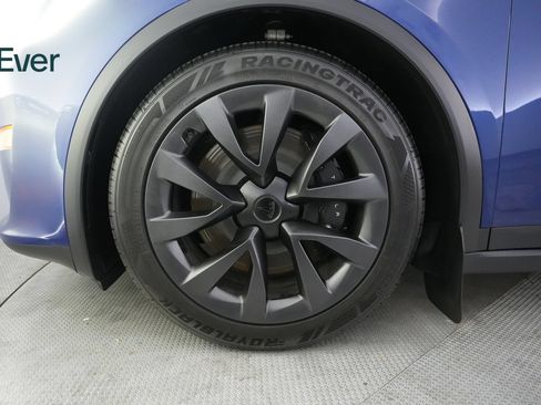 Used 2023 Tesla Model X AWD/4WD image 19