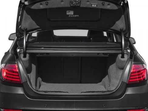 Used 2016 BMW 535i xDrive Sedan image 11