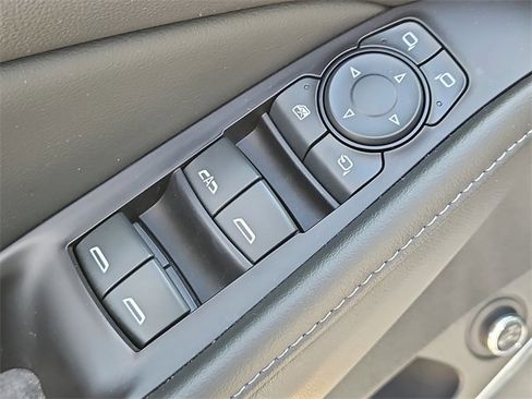 Used 2020 Buick Enclave Avenir w/ Avenir Technology Package image 25