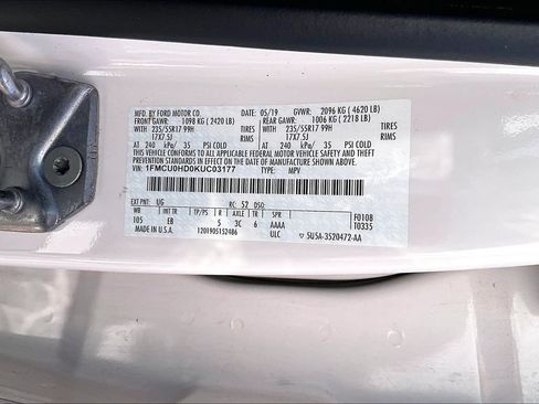 Used 2019 Ford Escape SEL FWD image 28