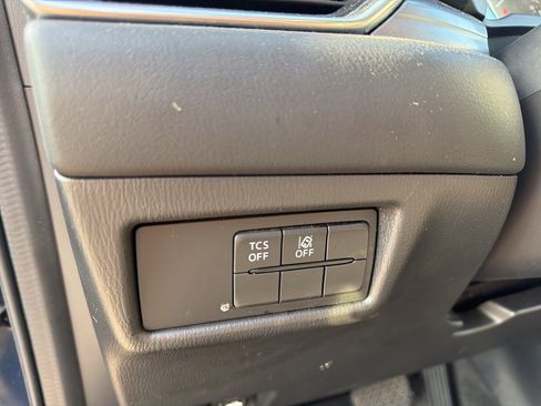 Used 2019 MAZDA CX-5 Touring FWD image 10