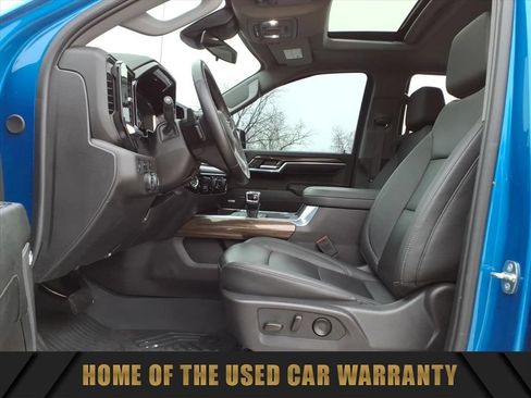 Used 2024 Chevrolet Silverado 1500 LT Trail Boss w/ Convenience Package II AWD/4WD image 16