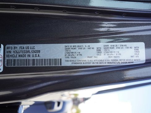 Used 2024 Jeep Gladiator Mojave w/ Convenience Group image 31