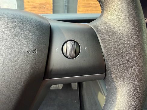Used 2023 Tesla Model 3 Long Range AWD/4WD image 34