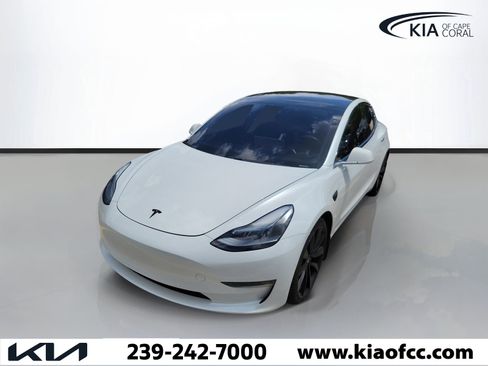 Used 2020 Tesla Model 3 Performance AWD/4WD image 2