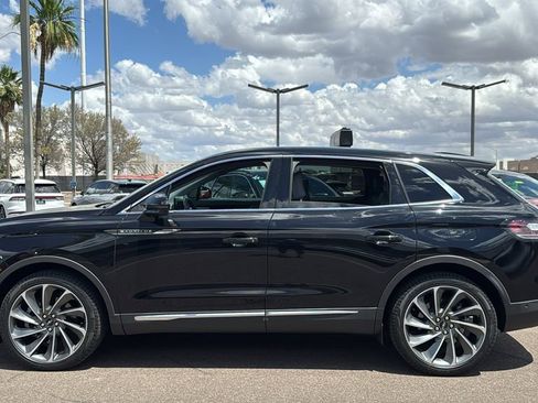 Used 2023 Lincoln Nautilus Reserve w/ Equipment Group 202A AWD/4WD image 4