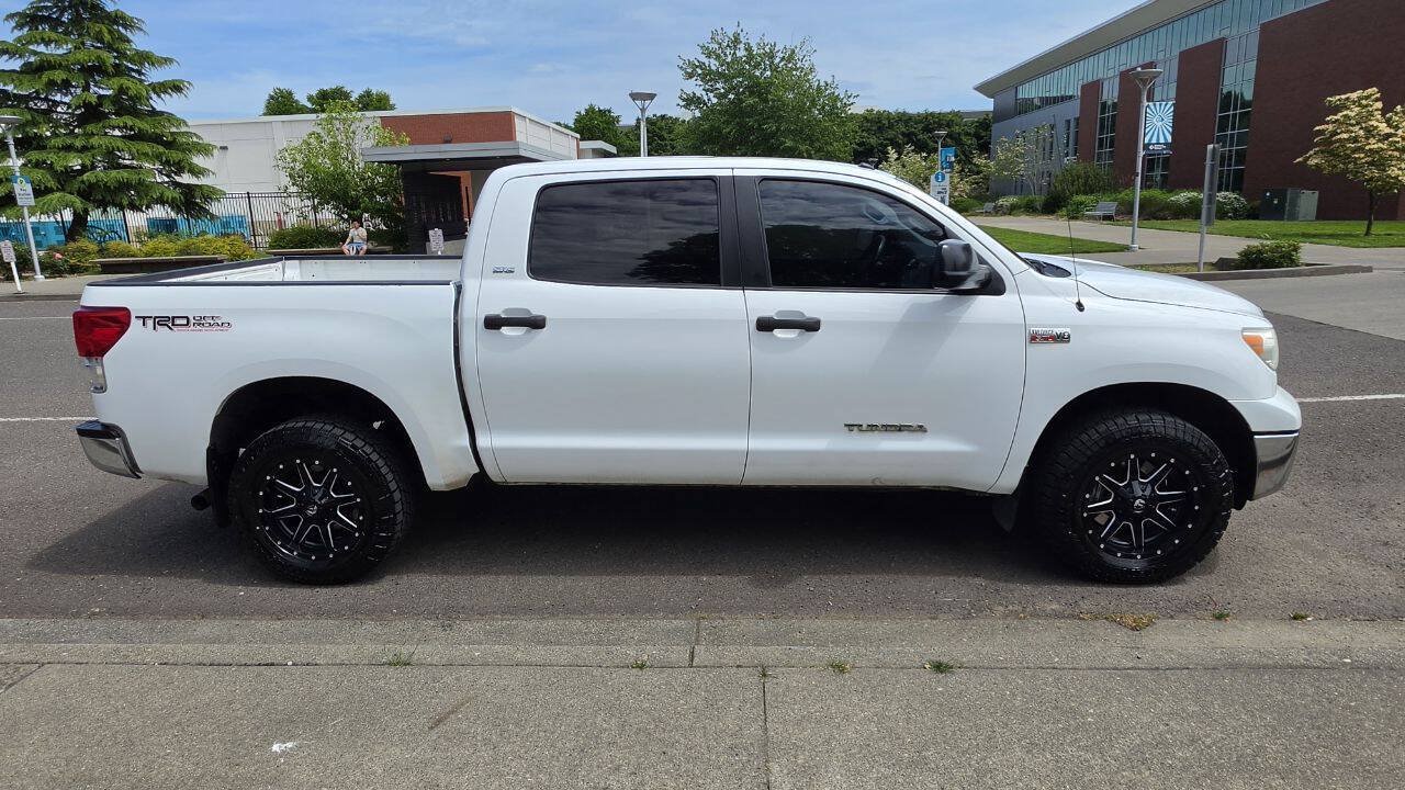 Used 2012 Toyota Tundra 4x4 CrewMax w/ TRD Off-Road Pkg image 4