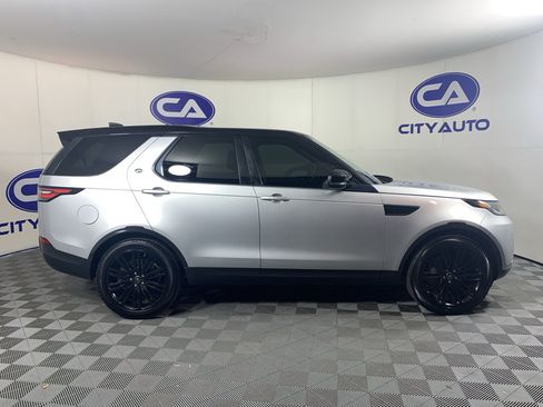 Used 2019 Land Rover Discovery HSE AWD/4WD image 2