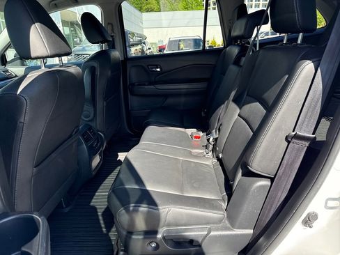 Used 2022 Honda Pilot Special Edition image 15