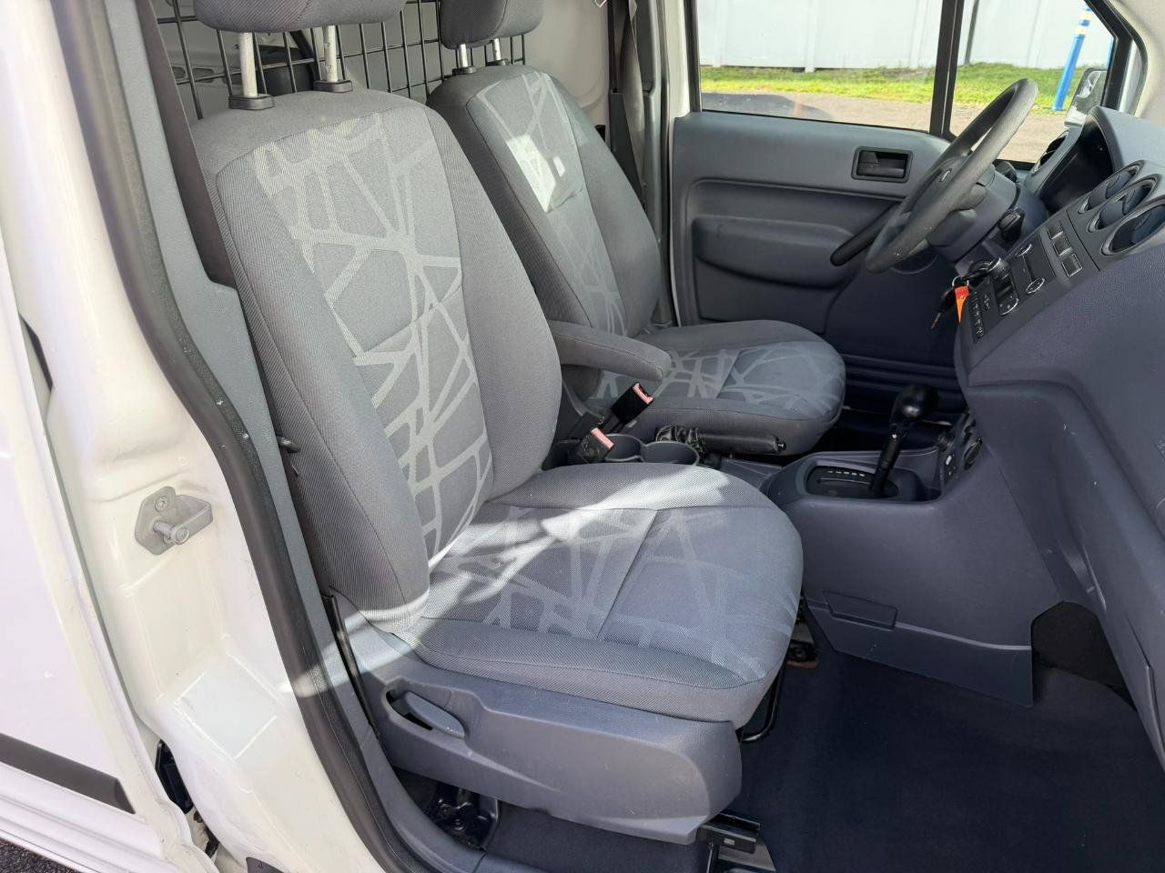 Used 2013 Ford Transit Connect XLT FWD image 34