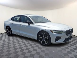 Used 2024 Volvo S60 B5 Core w/ Climate Package AWD/4WD video 1