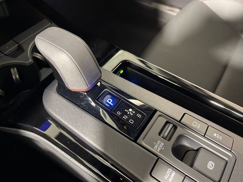 New 2026 Toyota Prius Plug-In Hybrid FWD image 22