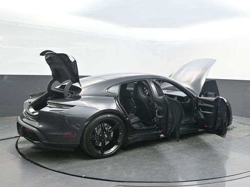 Certified 2020 Porsche Taycan Turbo image 41