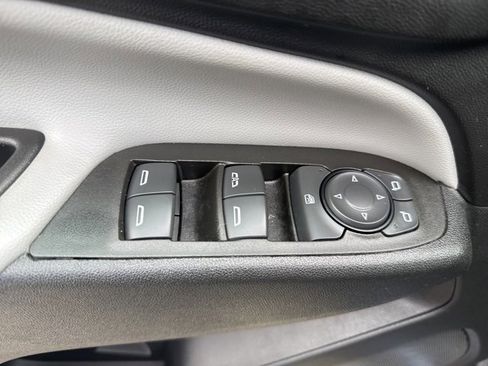 Used 2022 Chevrolet Equinox LS w/ LS Convenience Package image 25