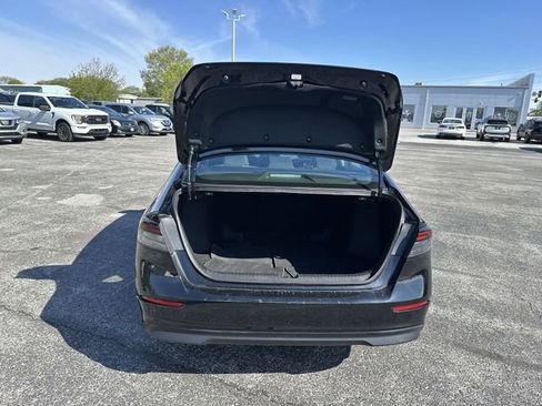 Used 2024 Honda Accord EX image 22