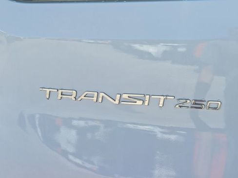 Used 2022 Ford Transit 250 Low Roof w/ Exterior Upgrade Package image 9