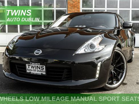 Used 2017 Nissan 370Z Touring Sport RWD image 1