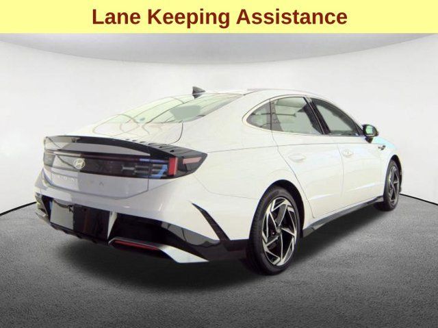 Used 2026 Hyundai Sonata SEL FWD image 7