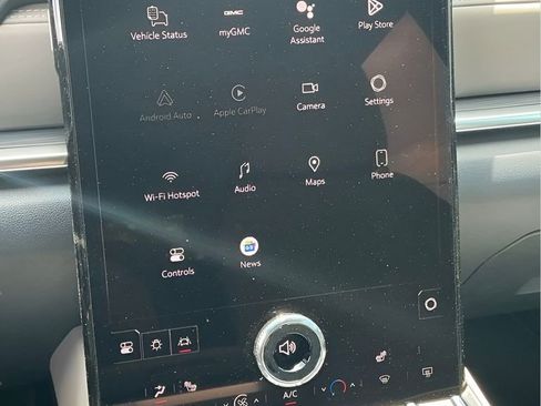 New 2026 GMC Terrain Elevation w/ Technology Package II FWD image 34
