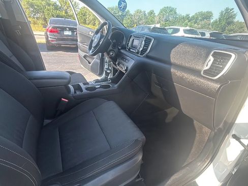 Used 2017 Kia Sportage LX FWD image 15
